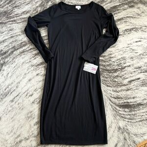 NWT LulaRoe Debbie Dress medium solid, black long sleeve